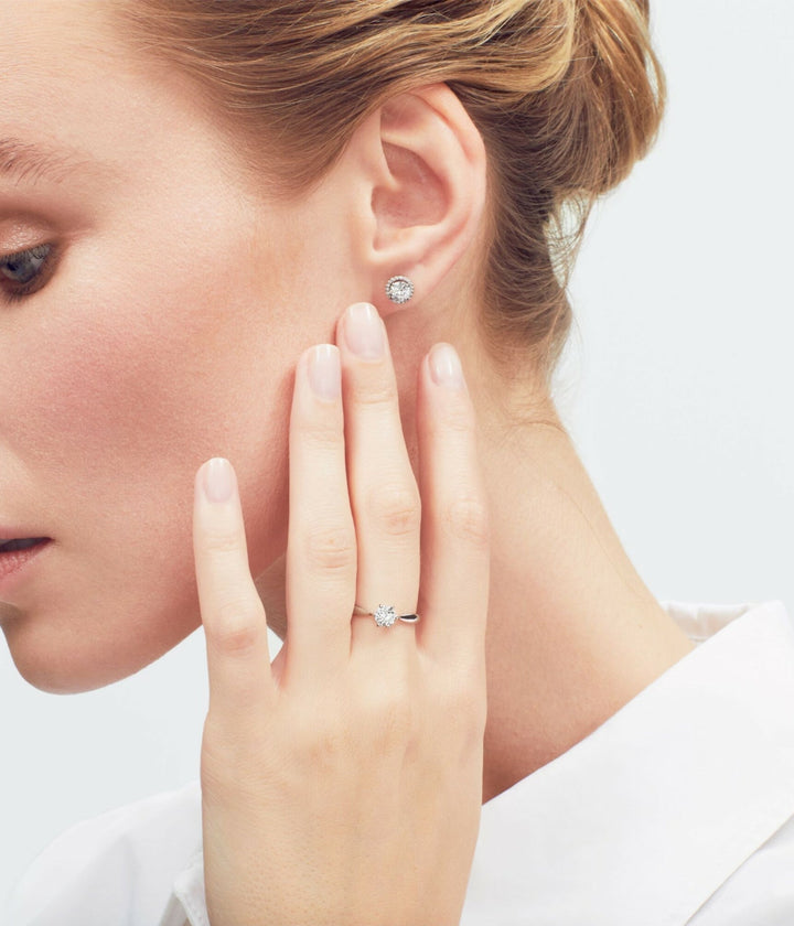 What are the best diamond earring styles for everyday wear?