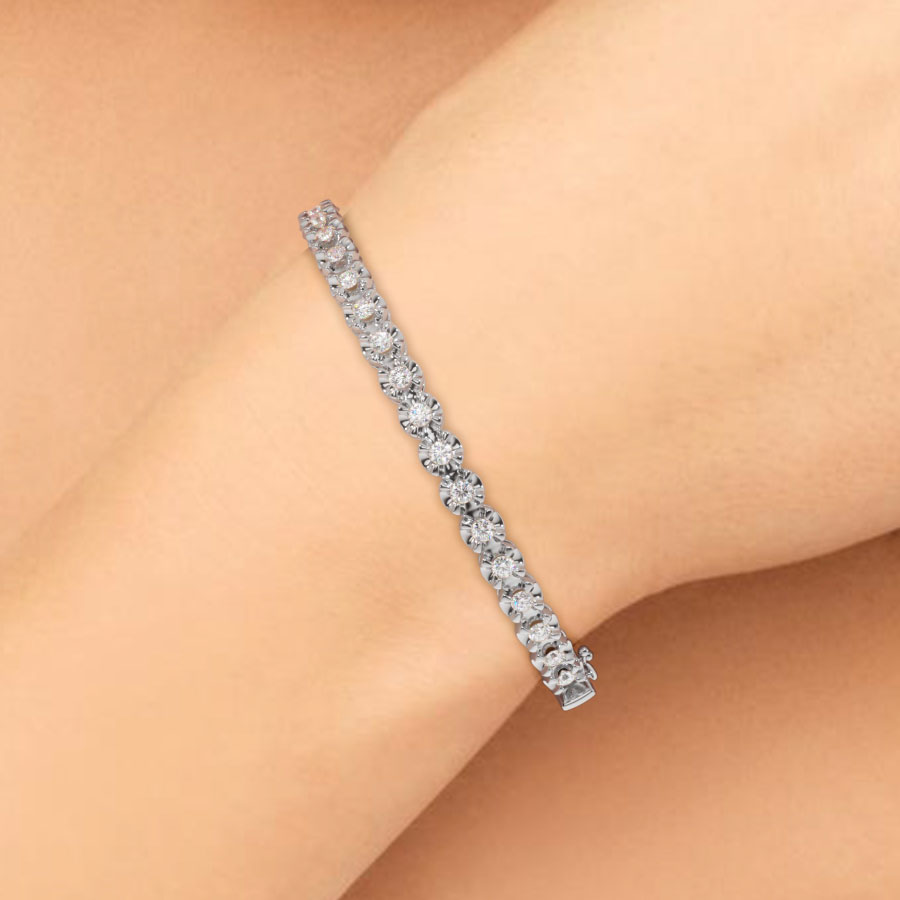 1.25ctw Round Brilliant Buttercup Diamond Bangle Bracelet set in 14k White Gold