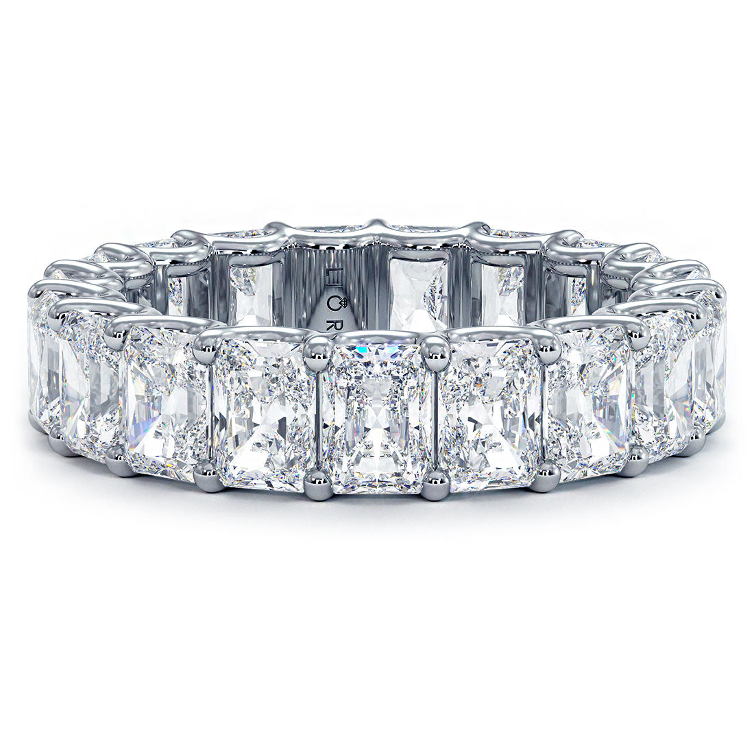 6.65ctw Radiant Cut Diamond Eternity Band Set In Platinum