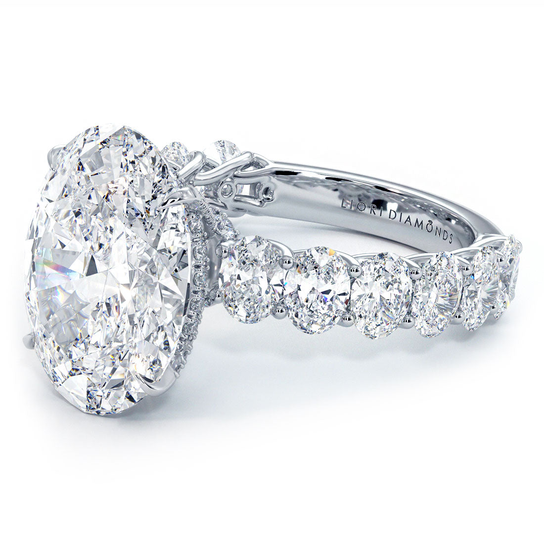 5 Carat Oval Cut Lucida set