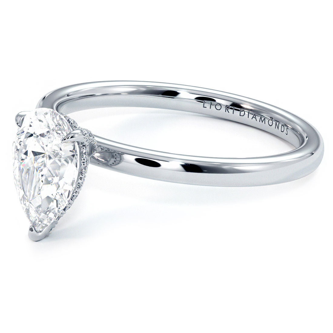 1 Carat Pear Shape Micropavé Wire Basket