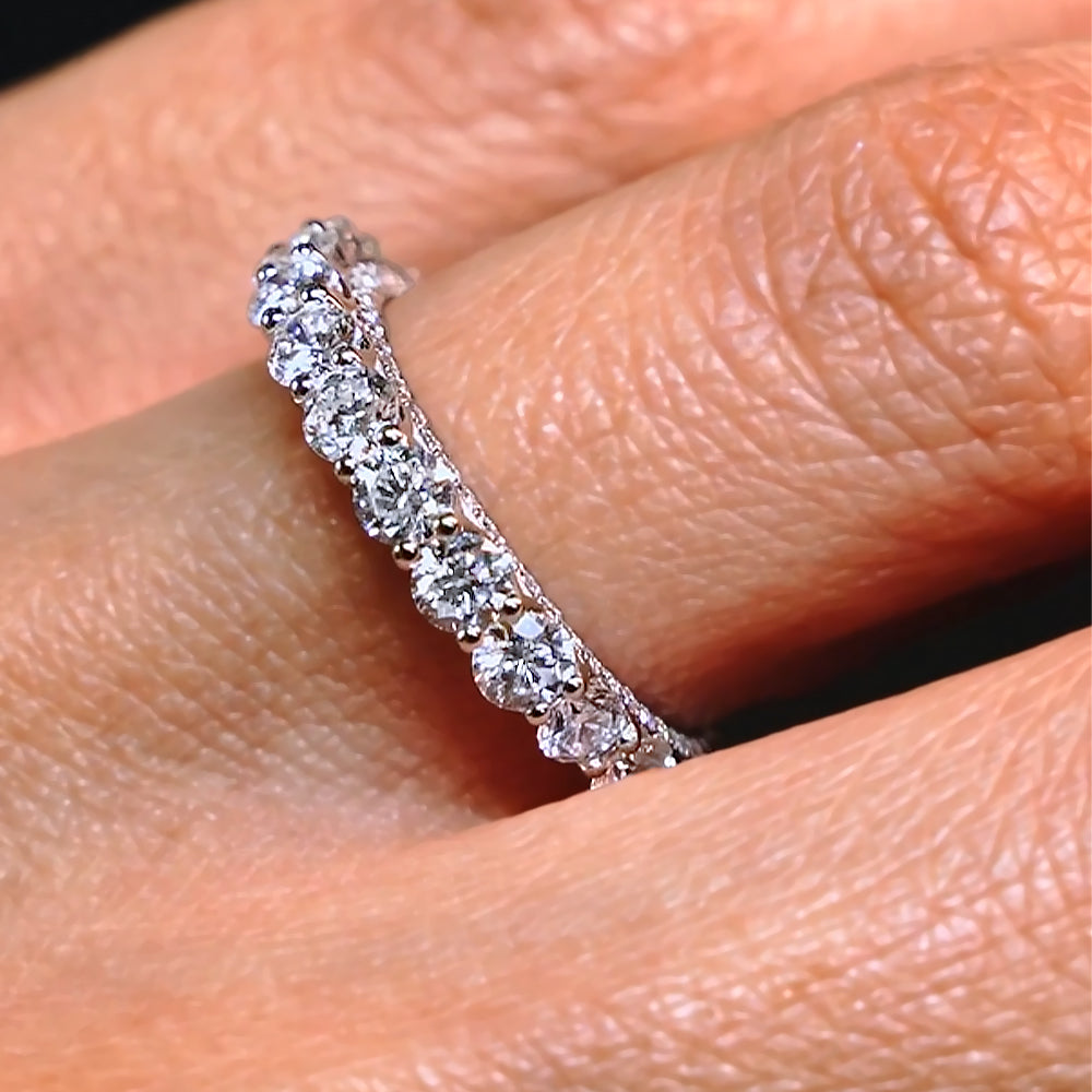 2.00ctw Graduated U Prong Micropavé Diamond Wedding Band 14k White Gold