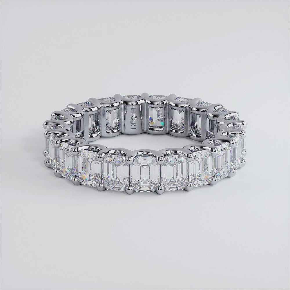 5.25ctw Emerald Cut Diamond Eternity Band Set In Platinum
