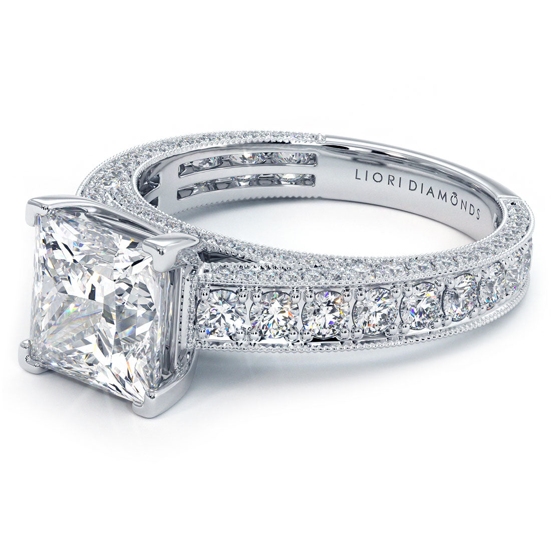 EOM-210-200-Home Try On