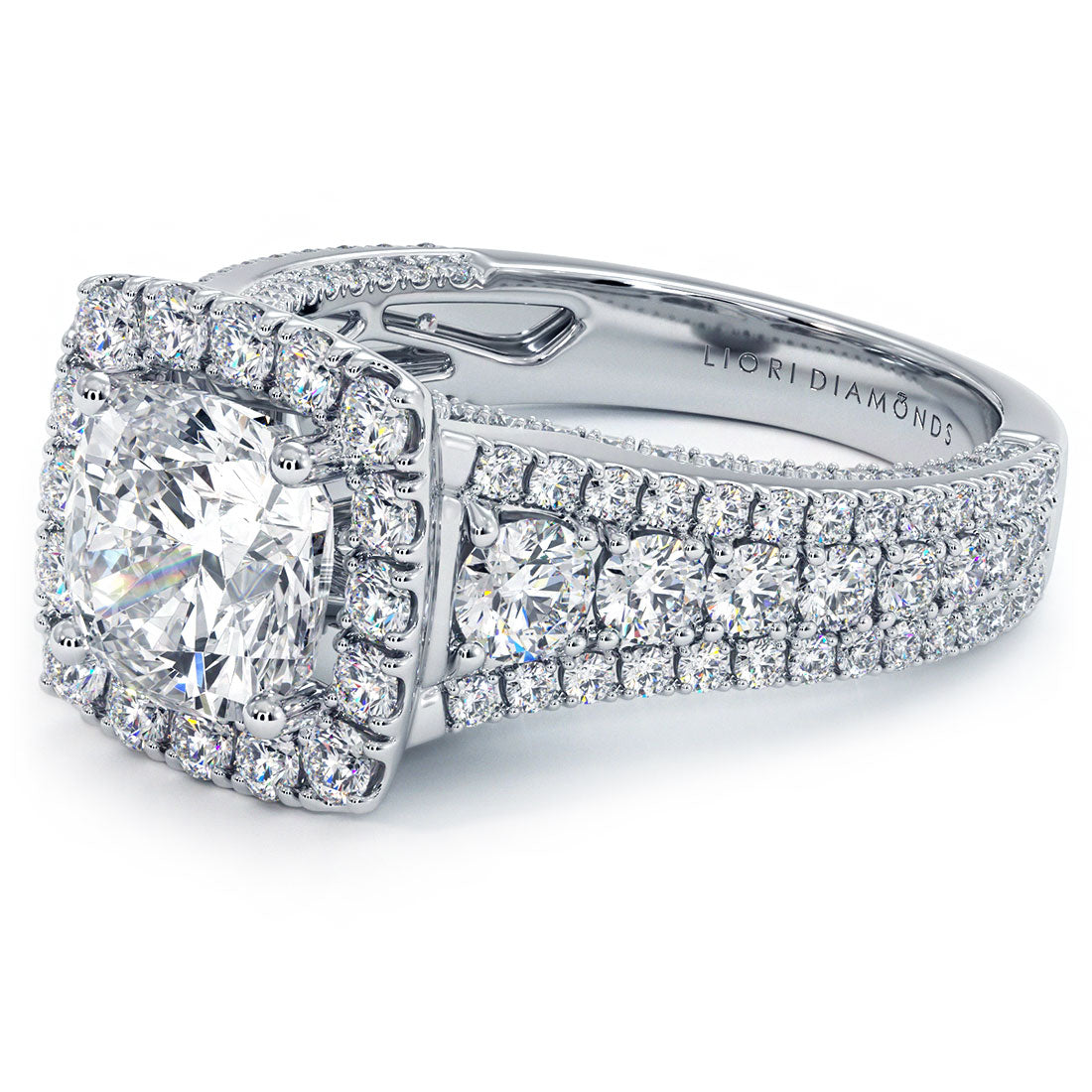 EOM-244-CU-100-Home Try On