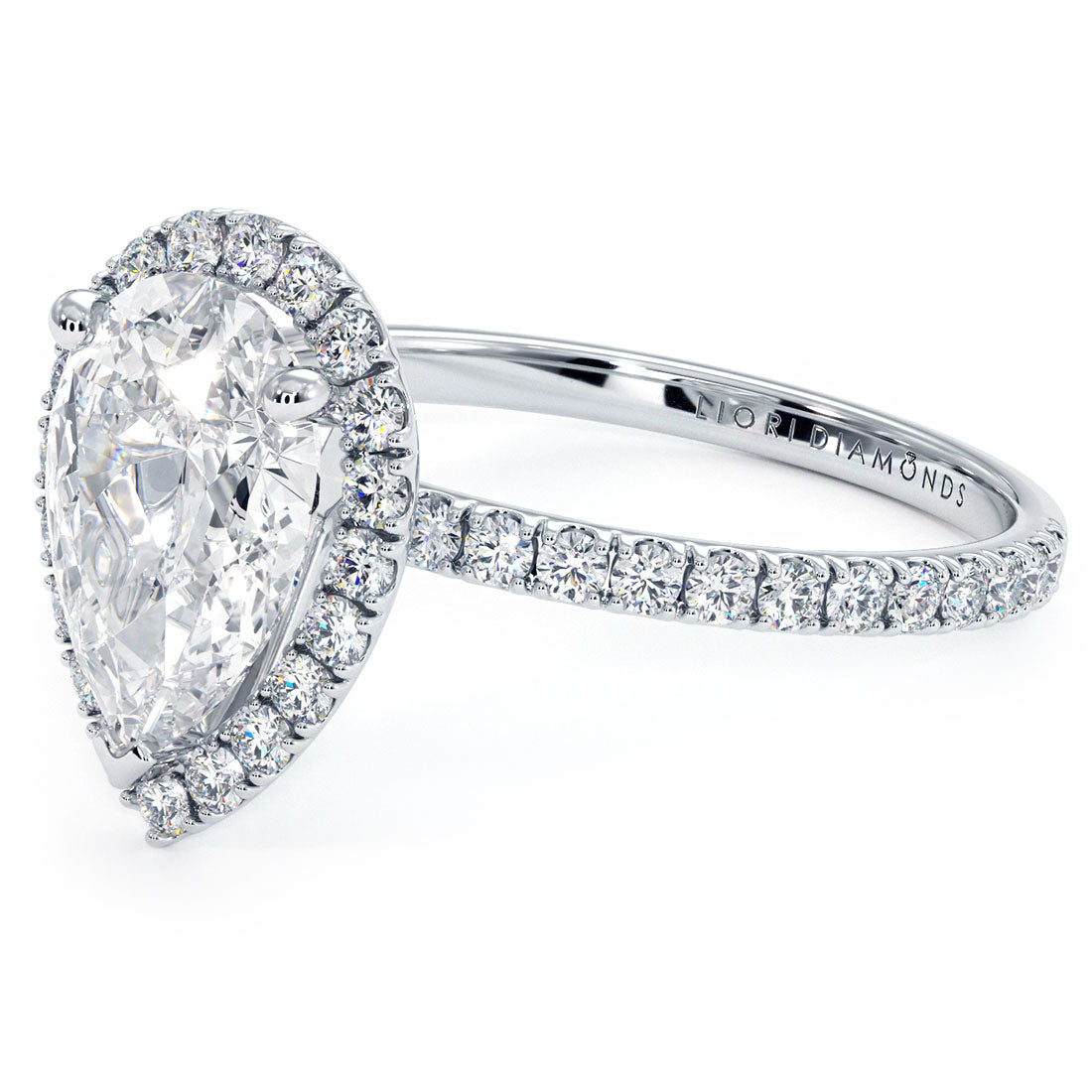 EOM-372-200-Home Try On