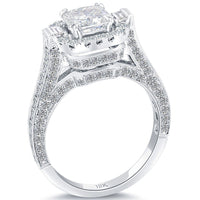 3.18 Carat G-SI1 Cushion Cut Diamond Engagement Ring 18k Gold Vintage Style