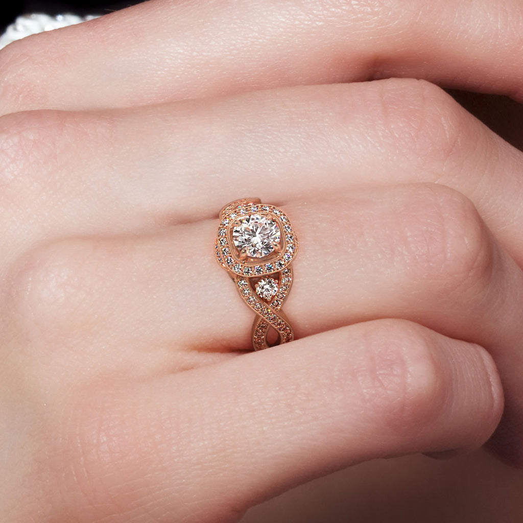 Engagement Ring Vintage Rose Gold Diamond 0.80 F-vs2 Unique 
