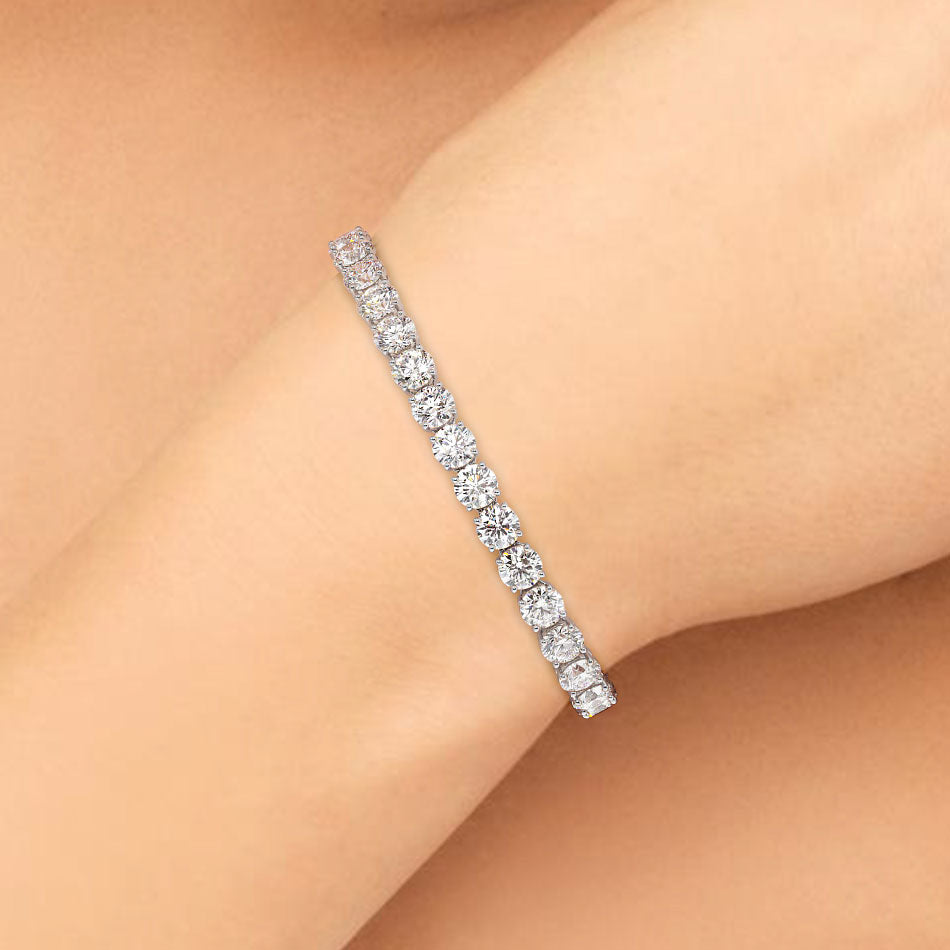 17.00ctw Round Brilliant Diamond Tennis Bracelet set in 14k White Gold